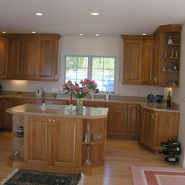 Light and Bright Kitchen