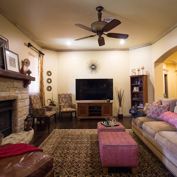 Traditional Living Room in Edmond