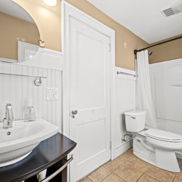 90 Farmington Ave, Farnington
