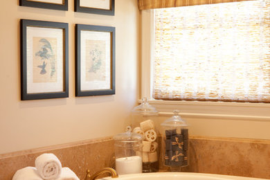 Bathroom - traditional bathroom idea in Miami