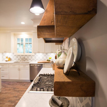 Boucher Kitchen & Powder Room