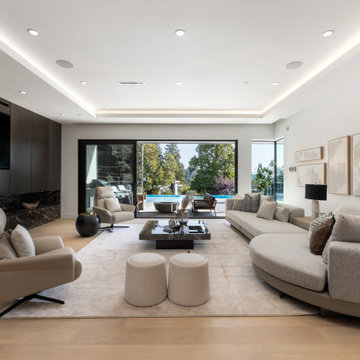 449 Hillcrest Street West Vancouver