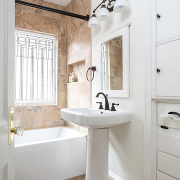 Open Plan Brightens Hale Home