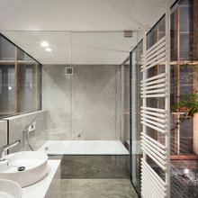 LVT 371
