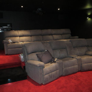 Example of a trendy home theater design in Marseille