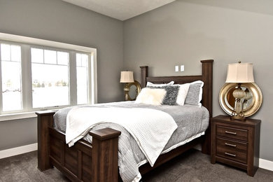 Bedroom - bedroom idea in Other