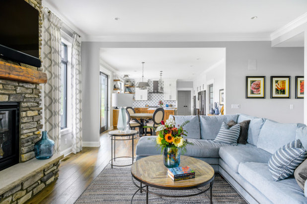 Kitchen of the Week: Soft Colors and Cohesion in an Open Plan