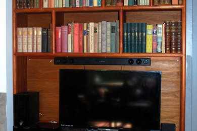 1950s living room photo in Other