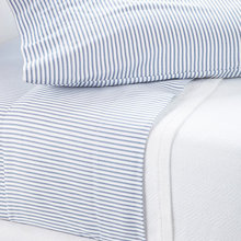 hayley dorm bedding