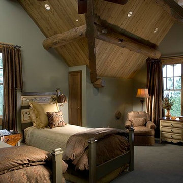 Rocky Mountain Log Homes - Relaxing Rustic Retreat
