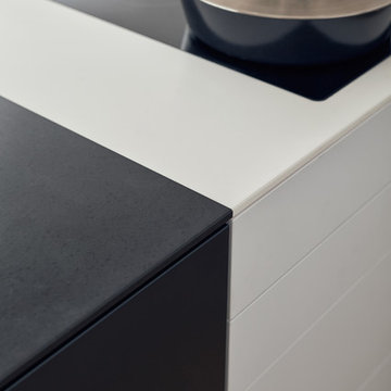 Leicht Collection 2017- BONDI | CLASSIC-FS. Timelessly elegant black and white
