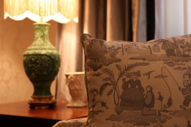 Living room - traditional living room idea in Phoenix