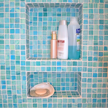 Breezy Beach Bathroom