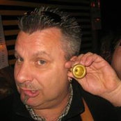 Eifach de Rossi's photo