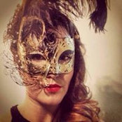 Ariane Con's photo