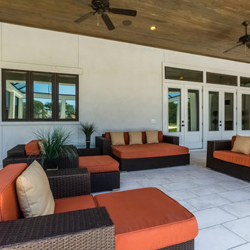 Beautiful Golf Course/Lakefront home in Regatta Bay Golf and Yacht Club