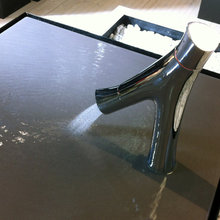 Infinity edge sink