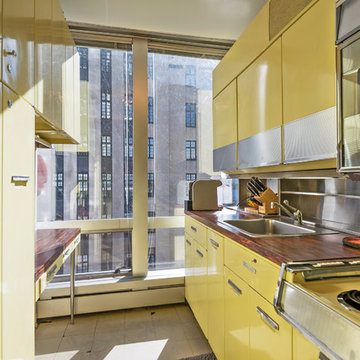 Chic Mid Century Retro Condo Astor Tower in Chicago