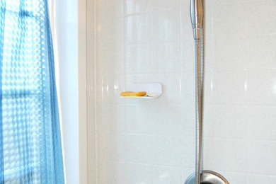 Inspiration for a transitional bathroom remodel in Charleston