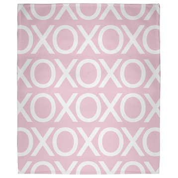 60 x 80 in Hugs and Kisses Valentine's Throw Blanket, Light Pink