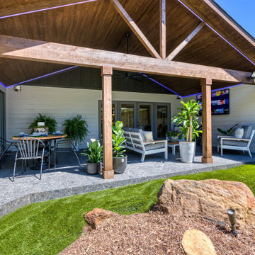 North Dallas Outdoor Living Space
