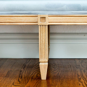 SCHAAL WHITE OAK AND UPHOLSTERY TRADITIONAL BENCH