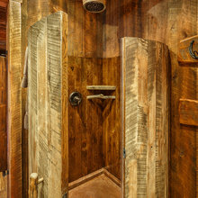 Small cabin bathroom