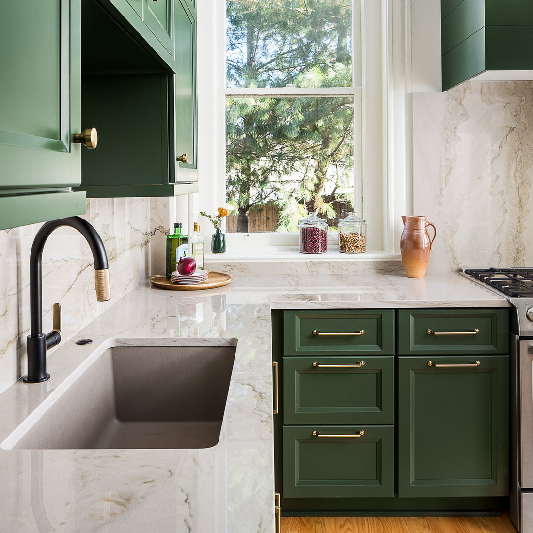 Cherokee Triangle Kitchen