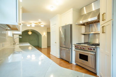 Inspiration for a shabby-chic style kitchen remodel in Charlotte