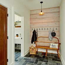 Mud/laundry Room