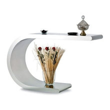 Furniture & Accessories