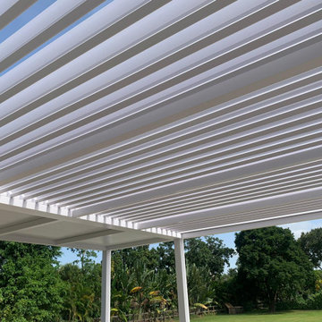 BIOCLIMATIC MODERN PERGOLA