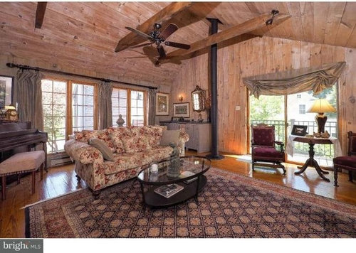 Paint Or White Wash Vertical Pine Planks In Cathedral Ceiling Room