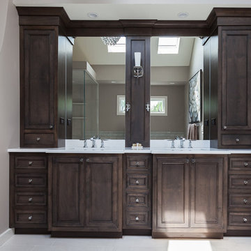 Ebony Master Bath Vanity Cabinetry