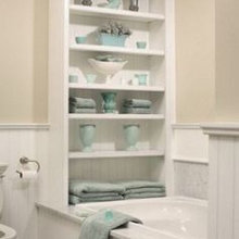 2nd Floor Bathrooms