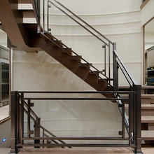 Foyer: 1032 LaSalle