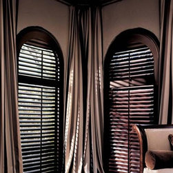 Hunter Douglas Heritance&reg; Hardwood Shutters - Window Blinds