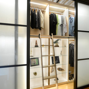 Reach-In Closet Organizers