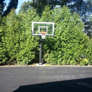 Mark D's Pro Dunk Gold Basketball System on a 30x26 in Cold Spring Harbor, NY