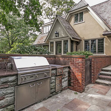 First St Listing