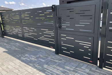 RV Gate