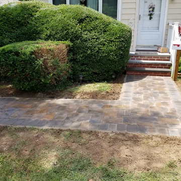 Cambridge Toffee Onyx Paver Walkway