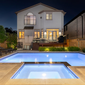 A Compact Modern Retreat