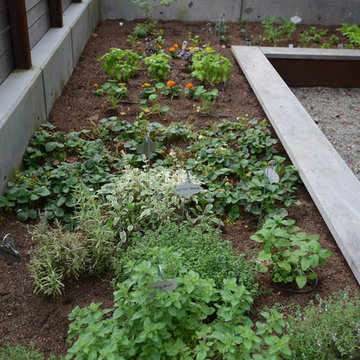 2016 Gamble Garden Tour