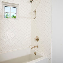bathroom j&J