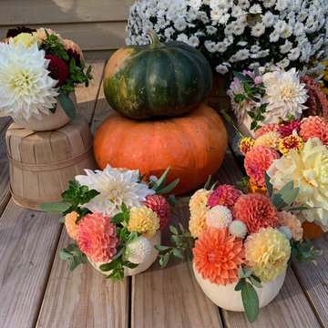 Slow Flowers October 2019 Inspiration: Seasonal Decor with Pumpkins & Gourds