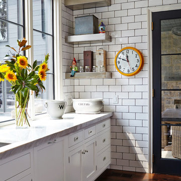 Contemporary Farmhouse