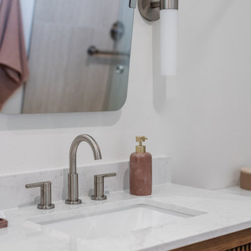 Legacy Loft | Primary Bath