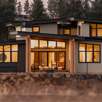 Bright Contemporary in Discovery West