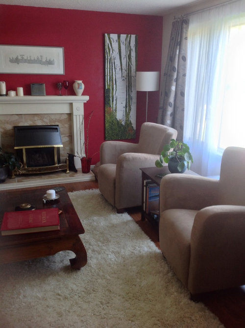 What Colour Should I Paint My Wall In Living Room My Friends Say I Should Repaint Wall A Neutral Colour So Can House But What